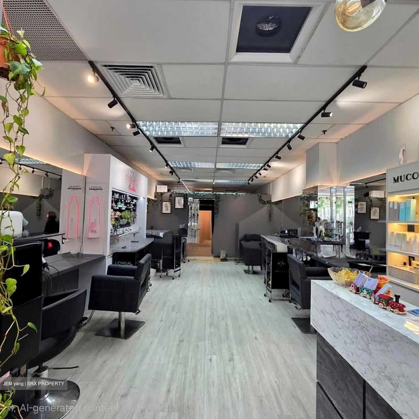 North Bridge Centre (D7), Retail #563991351